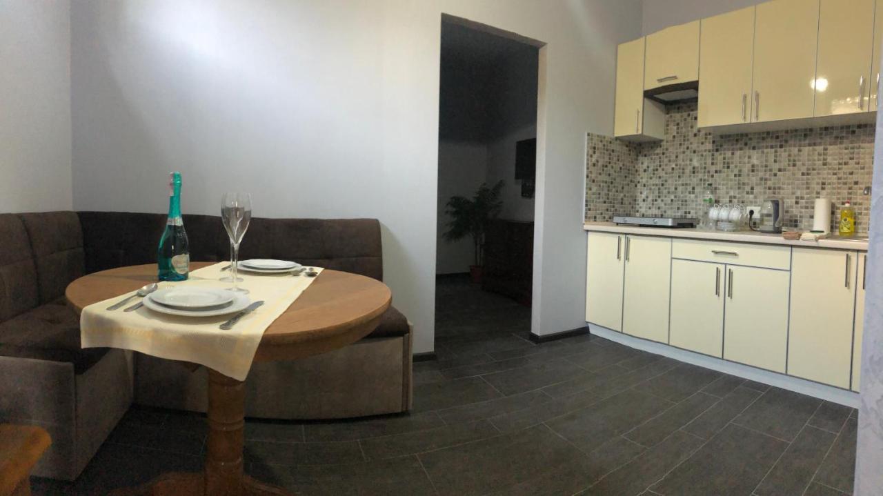 Reef Apartments Odessa Zewnętrze zdjęcie